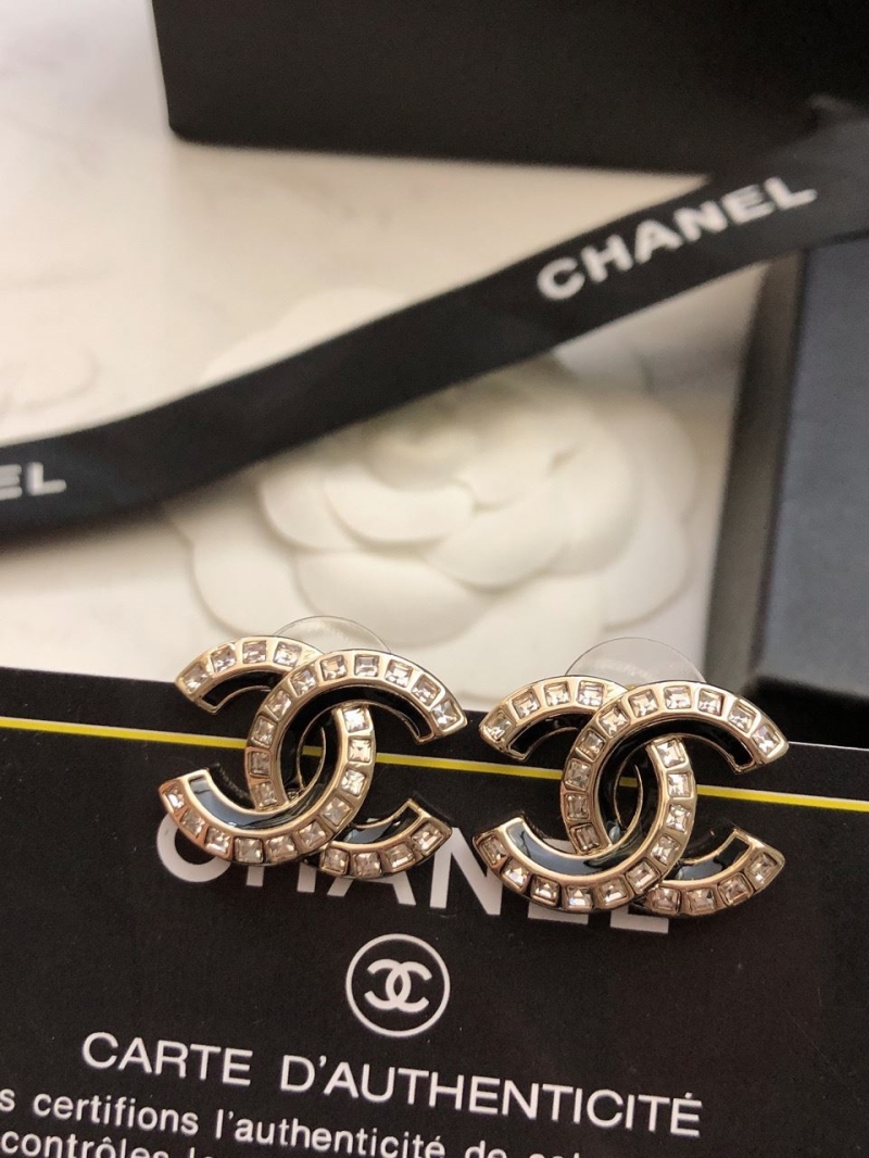 Ch**el earrings